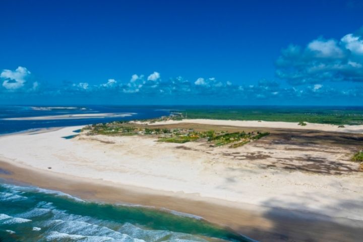 praia do saco em sergipe